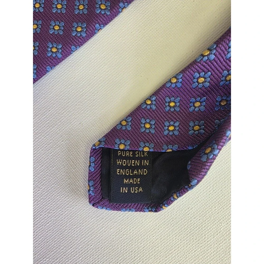Brooks Brothers Silk Tie Purple With Flowers Handwoven in England Made In USA